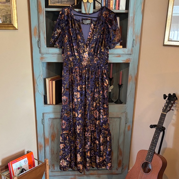 Christmas dress or New Year’s Eve Anthro dress size large - Picture 2 of 12